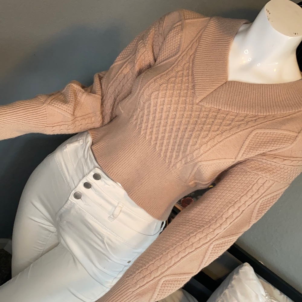 V-neck sexy back showing  Sweater